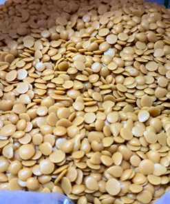 Cera autobrillante autoemulsionable en presentación de pastillas de uso industrial