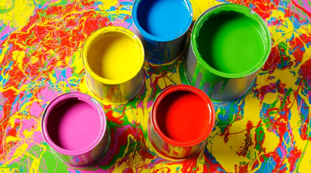 Industria de pinturas, tintes y recubrimientos químicos
